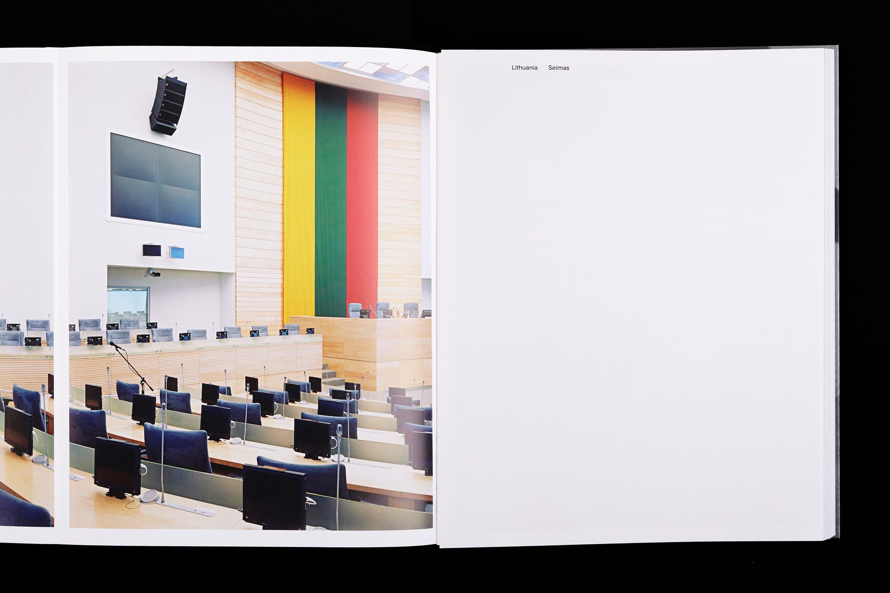 Nico-Bick_Parliaments-European-Union_2019_Dimitri-Jeannottat_1800x1200_3
